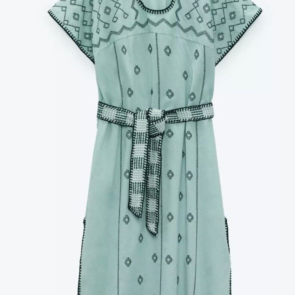ZARA Embroidered Midi Dress NWT | Small